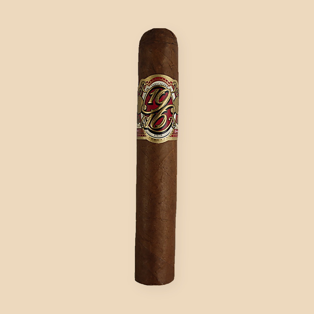 The 1916 Tabacalera Eiroa cigar in the El Gordo size