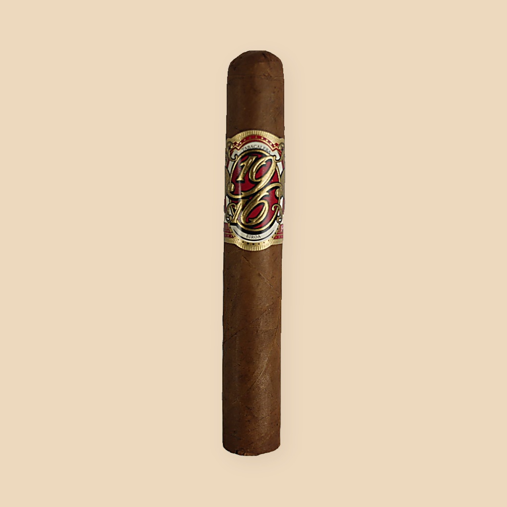 The 1916 Tabacalera Eiroa cigar in the Robusto size